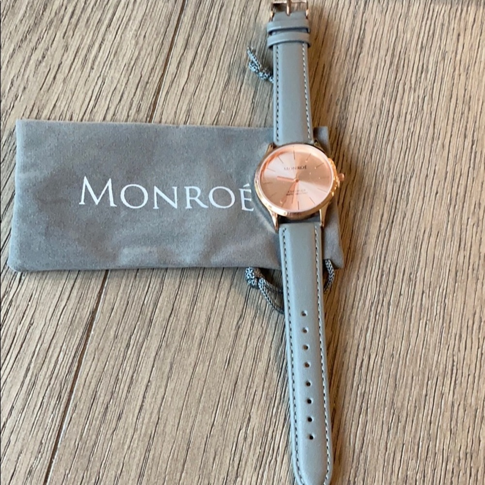 Monroe Classique Watch